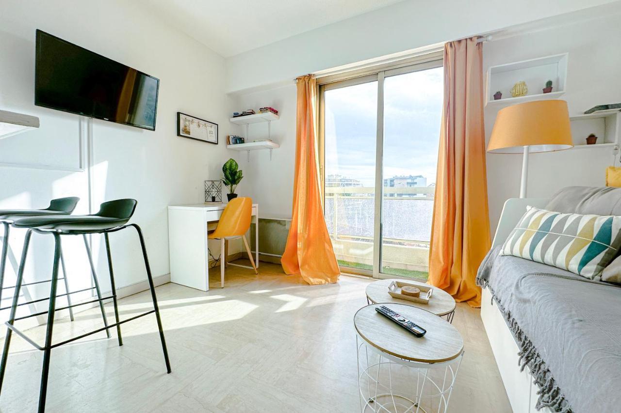 Guignon - Apart Sunny Comfort Close To The Port & Station Antibes Kültér fotó